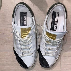 Golden Goose Sneakers